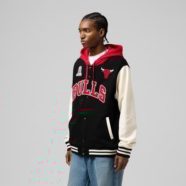M&amp;N NBA Vi M&amp;N NBA Vintage Logo Chicago Bulls Courtside Fleece Button Front Hoodie &#39;Black&#39; * Full titlentage Logo Chicago Bulls Courtside Fleece Button Front Hoodie