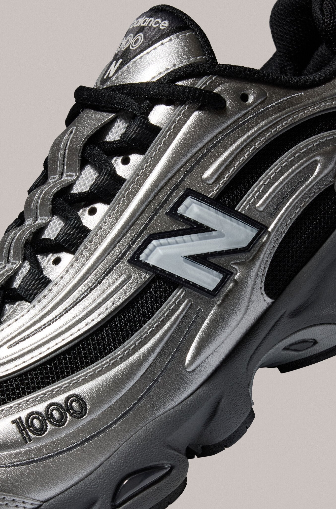 New Balance 1000 'Black/Metallic Silver|M1000EGR|Top Fashion