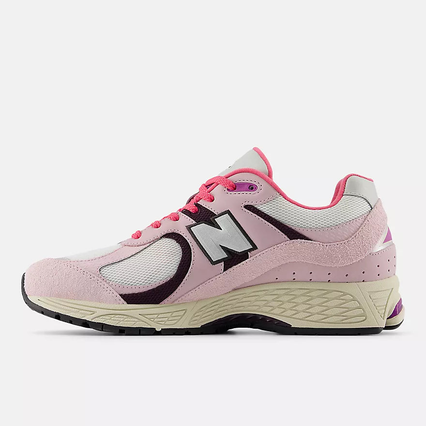 New Balance 2002R