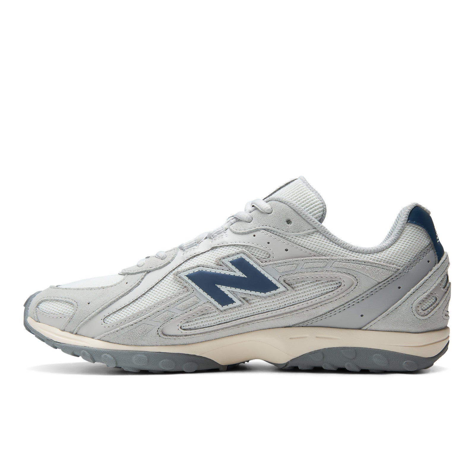 New Balance 204L