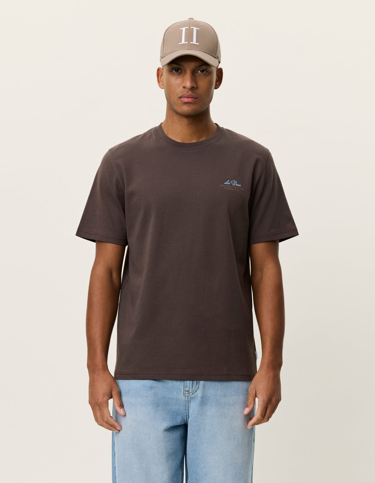 Les Deux Ben Globe Tee