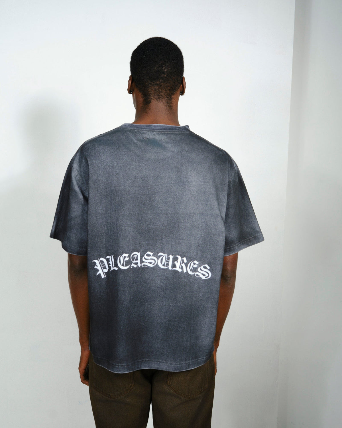 Pleasures Spray Oe Heavyweight Tee