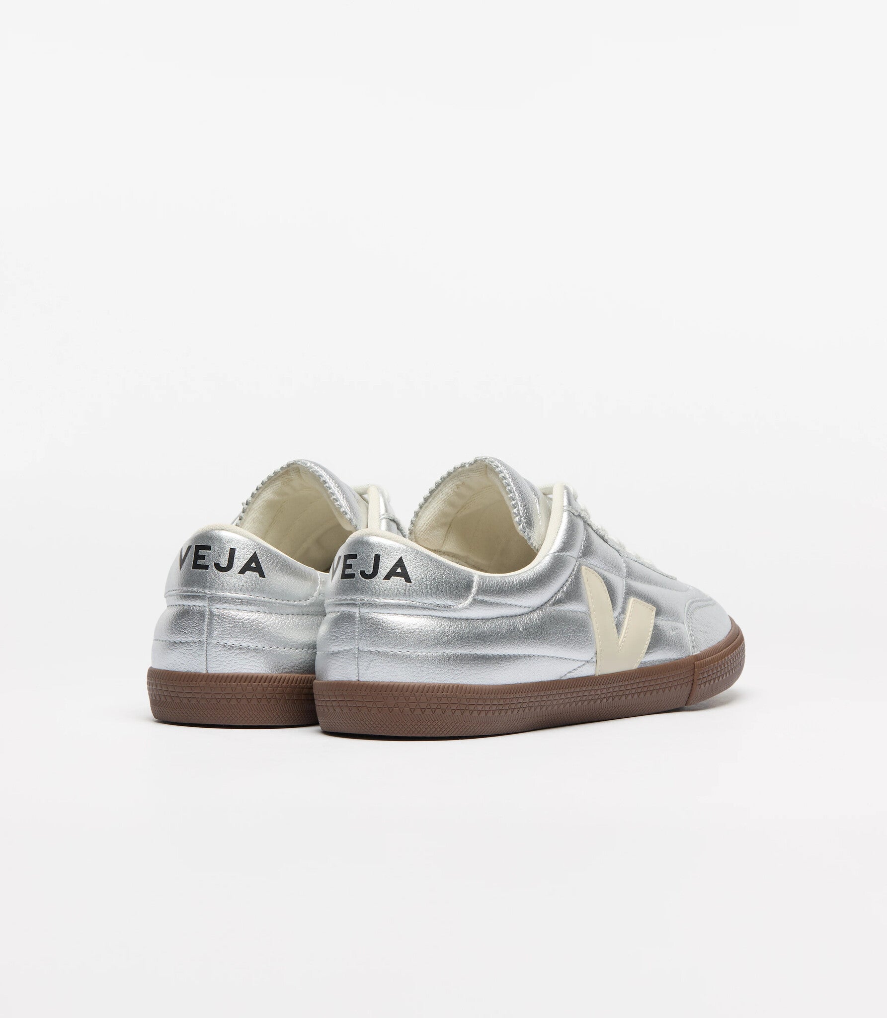 Veja Panenka Suede 