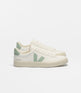 Veja Campo Leather
